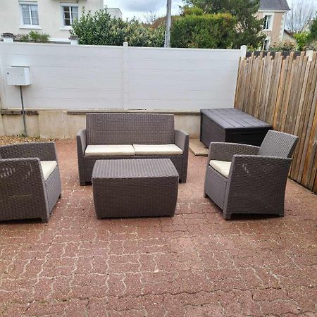 Logement Amboise Centre Avec Terrasse Privee エクステリア 写真